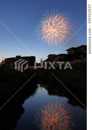 Tatara Festival Fireworks Display/Kawaguchi City 90th Anniversary: 2023 (Kawaguchi City, Saitama Prefecture) 105452637