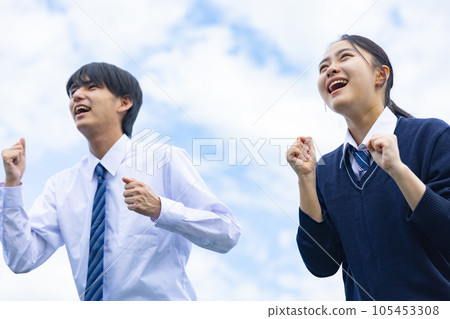 High school boy and girl calling out loud 105453308