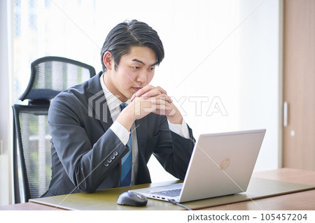 Business man Business man 105457204