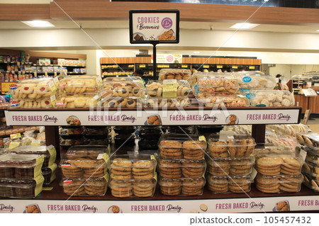 American Supermarket: Safeway Costco for Souvenirs and American Beer Selection American Supermarket: Safeway Costco for Souvenirs and American Beer Selection 105457432