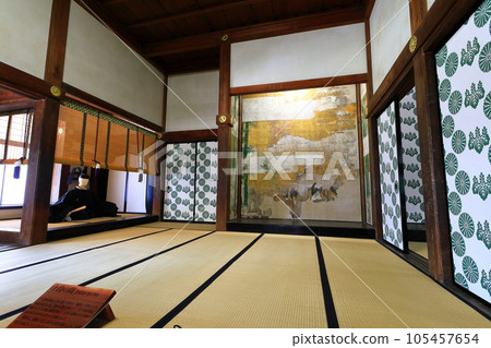 [富山縣]晴天時的正光寺大殿和式台內 105457654