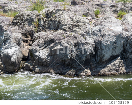 Toryu-nada in summer (Kato City, Hyogo Prefecture). A scenic spot in the midstream of the Kako River. Toryu-nada in summer (Kato City, Hyogo Prefecture). A scenic spot in the midstream of the Kako River. 105458539