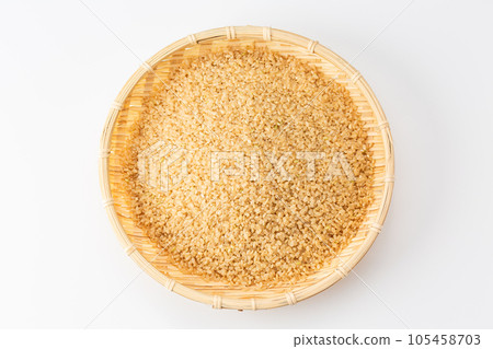 Brown rice Brown rice 105458703