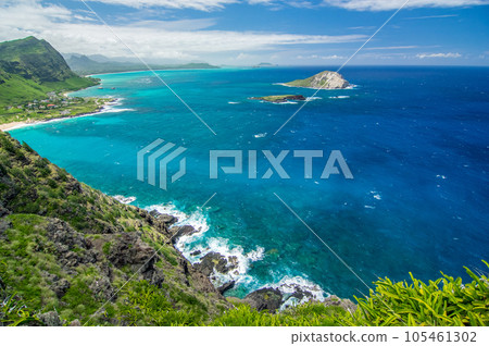 Amazing view of HAWAII [Makapu'u Cape Trail/Makapu'u Beach] 105461302