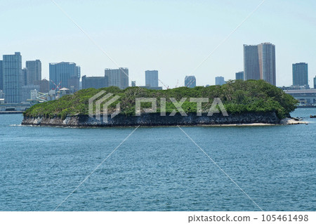 從台場公園看到的第6台場遺址[東京都港區] 105461498