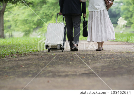 旅行情侶 105462684