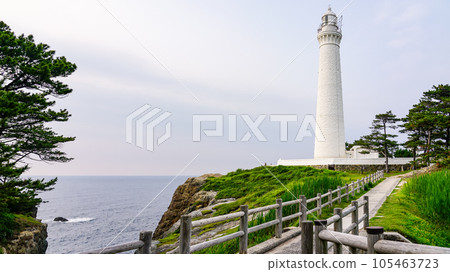 Izumo Hinomisaki Lighthouse jutting out into the Sea of Japan (Izumo City, Shimane Prefecture) Izumo Hinomisaki Lighthouse jutting out into the Sea of Japan (Izumo City, Shimane Prefecture) 105463723