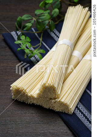 麺 105466426