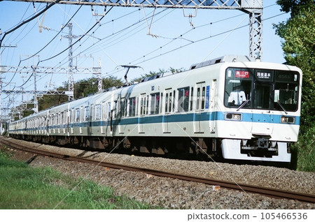 Odakyu 8000 heading to Hakone-Yumoto, a hot spring area Odakyu 8000 heading to Hakone-Yumoto, a hot spring area 105466536