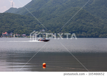 群馬縣榛名湖夏季 105466652