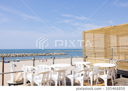 Beach terrace at Sekiyahama in Niigata Prefecture Beach terrace at Sekiyahama in Niigata Prefecture 105468850