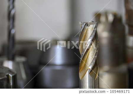 Close-up scene the used high speed flat end mill tool. 105469171