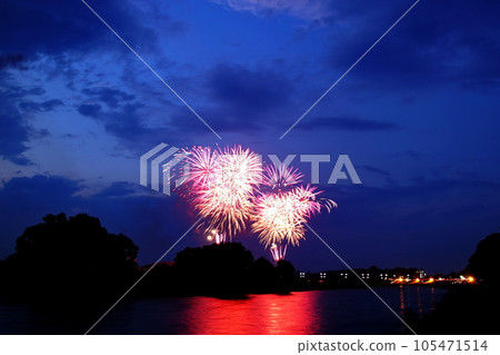 The 68th Oyama Fireworks (Oyama Summer Festival 2019) Oyama Fireworks Display Sunday, July 28, 2019 105471514