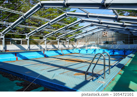 南富良野市立落合小學(閉園)游泳池 南富良野市立落合小學(閉園)游泳池 105472101