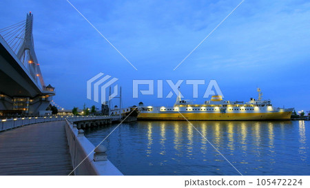 青函渡輪紀念船八甲田丸（夜景）3 105472224