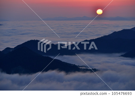 Iwawayama's sea of clouds 105476693