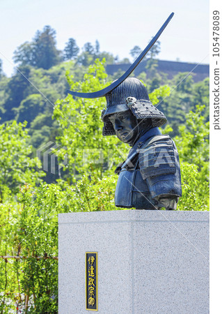 Bust of Date Masamune 105478089