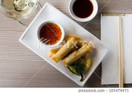 served harumaki dish 105479471