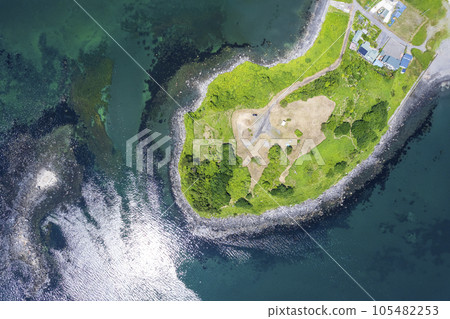 Aerial view of Cape Altori, Hokkaido (true bird's-eye view) 105482253