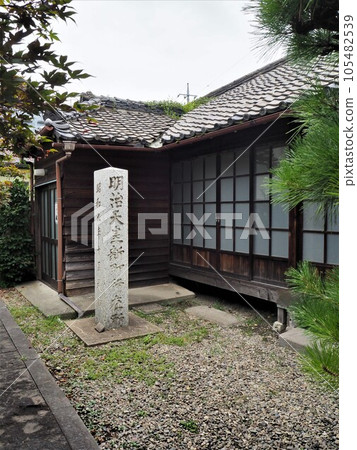 Emperor Meiji's residence in Shinmachi 105482539