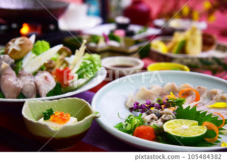 Kaiseki Cuisine Shimonoseki Fugu Course 105484382