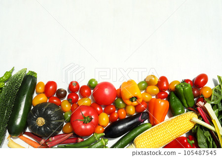 Image of a group of vegetables 105487545