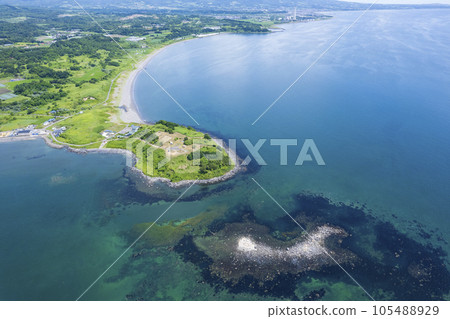 Aerial view of Cape Altori, Hokkaido 105488929