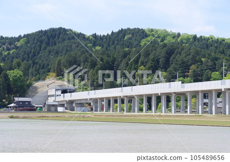 Hokuriku Shinkansen near Monjuzan No. 2 Fukui Tunnel Entrance, Fukui City, Futagami-cho, May 2023 105489656