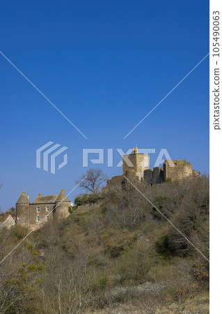Brancion castle (Chateau de Brancion), Martailly-les-Brancion, Burgundy, France Brancion castle (Chateau de Brancion), Martailly-les-Brancion, Burgundy, France 105490063