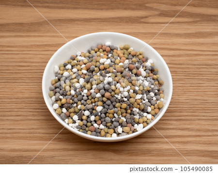 Chemical fertilizer Chemical fertilizer 105490085