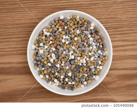 Chemical fertilizer 105490086