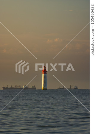 Phare de Chauvea near Ile de Re with ships to La Rochelle, Pays de la Loire, France 105490488