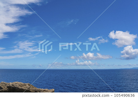 Cape Zanpamisaki, the westernmost point of the main island of Okinawa, Yomitan Village, Okinawa Prefecture 105490636