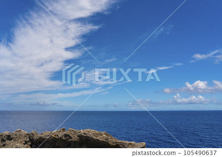 沖繩縣讀谷村，沖繩本島最西端的殘波岬 105490637
