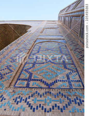烏茲別克斯坦藍色幾何瓷磚 105493863