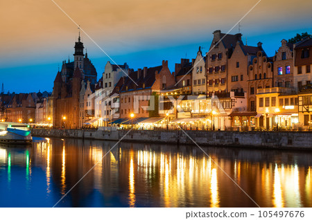 2022-06-07 old town of Gdansk and Motlawa river at night, Poland 105497676