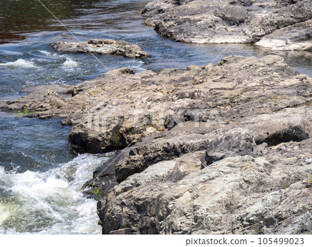 Toryu-nada in summer (Kato City, Hyogo Prefecture). A scenic spot in the midstream of the Kako River. Toryu-nada in summer (Kato City, Hyogo Prefecture). A scenic spot in the midstream of the Kako River. 105499023