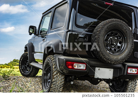 Blue sky and Jimny Blue sky and Jimny 105501235