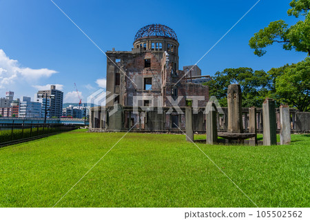廣島原子彈爆炸圓頂屋白天 105502562