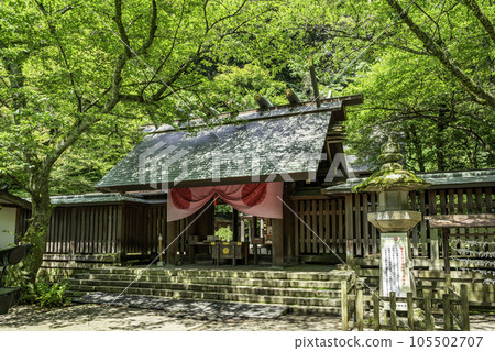 敦賀金崎神社真門和本宮福井縣敦賀市 105502707