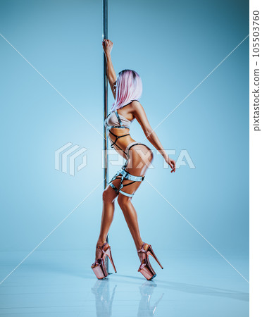 Woman poledancing Woman poledancing 105503760
