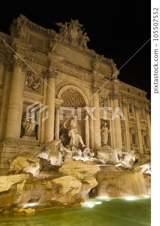 Illuminated Trevi Fountain / Night view / Trevi fountain, Rome Illuminated Trevi Fountain / Night view / Trevi fountain, Rome 105507552