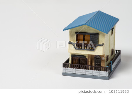 An image of a detached wooden house An image of a detached wooden house 105511933