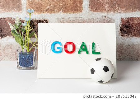 目標 (GOAL) 字母和足球 105513042
