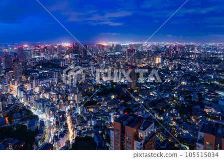 "Tokyo" Tokyo city scenery at midnight, before dawn 105515034