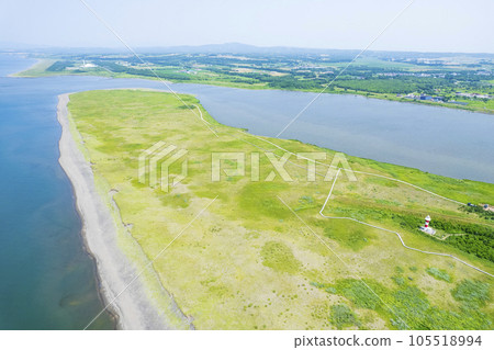 Hokkaido seen from the sky Hamanasu no Oka Park in Ishikari 105518994