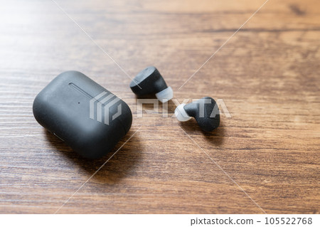 Wireless earphone Wireless earphone 105522768