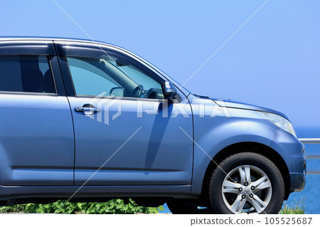 藍色的車 藍色的車 105525687