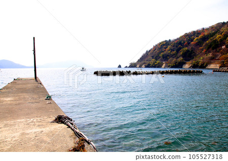 Wakasa, Wakasa Yuko, Yushi Beach, Fukui Prefecture, Wakasa Town, Sakura and Wakasa, Fishing boat, Squid fishing boat, Wakasa Bay, Sea of Japan, Tsunegami Peninsula Wakasa, Wakasa Yuko, Yushi Beach, Fukui Prefecture, Wakasa Town, Sakura and Wakasa, Fishing boat, Squid fishing boat, Wakasa Bay, Sea of Japan, Tsunegami Peninsula 105527318