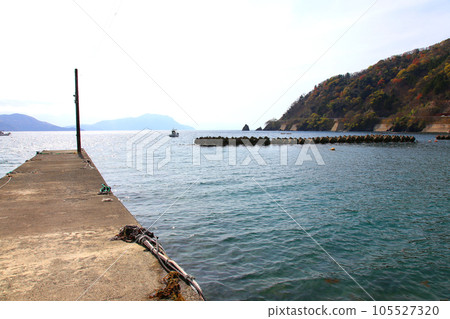 Wakasa, Wakasa Yuko, Yushi Beach, Fukui Prefecture, Wakasa Town, Sakura and Wakasa, Fishing boat, Squid fishing boat, Wakasa Bay, Sea of Japan, Tsunegami Peninsula Wakasa, Wakasa Yuko, Yushi Beach, Fukui Prefecture, Wakasa Town, Sakura and Wakasa, Fishing boat, Squid fishing boat, Wakasa Bay, Sea of Japan, Tsunegami Peninsula 105527320